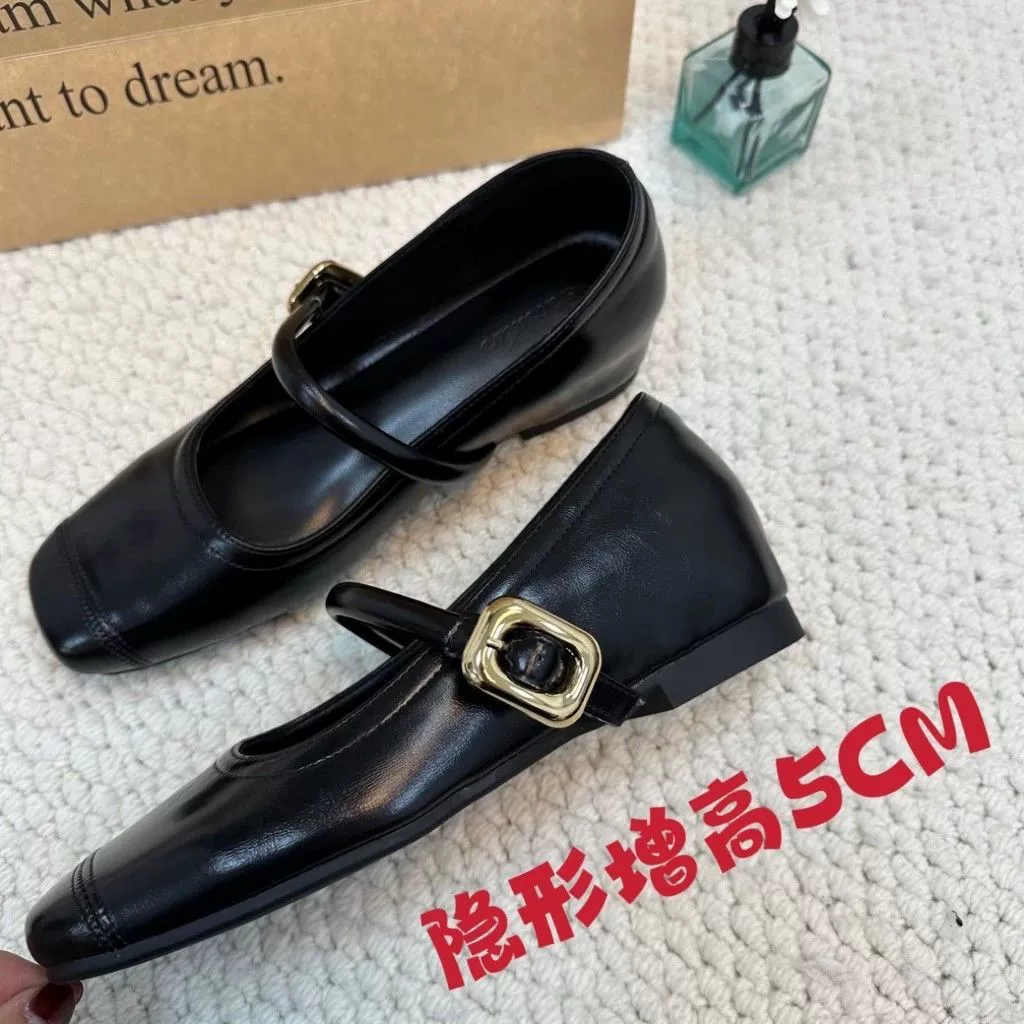 Маленькие маленькие кожаные туфли, женские пуговицы, легкие рты, ретро Мэри Джейн, одиночные туфли весна 2025 новая весна