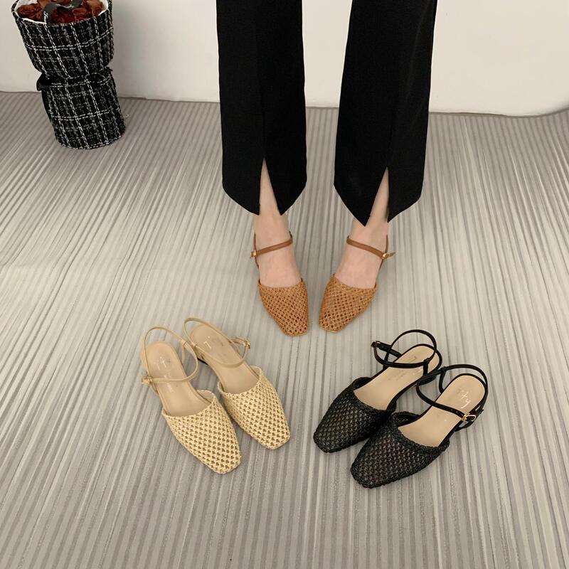 Retro Style Thick Heel Low Heel Toe-Toe Sandals 2026 Summer New Style Woven Cut Out One-Line Buckle Flats