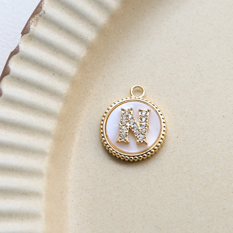 3g Weight Shell, Zircon Inlay Material Charms, Jewelry Accessories Classification 1 Piece Quantity Copper Material Round, Letter Pattern Plating, Inlay Design Simple Style Style 1 Piece Copper Shell Zircon Round Letter 20