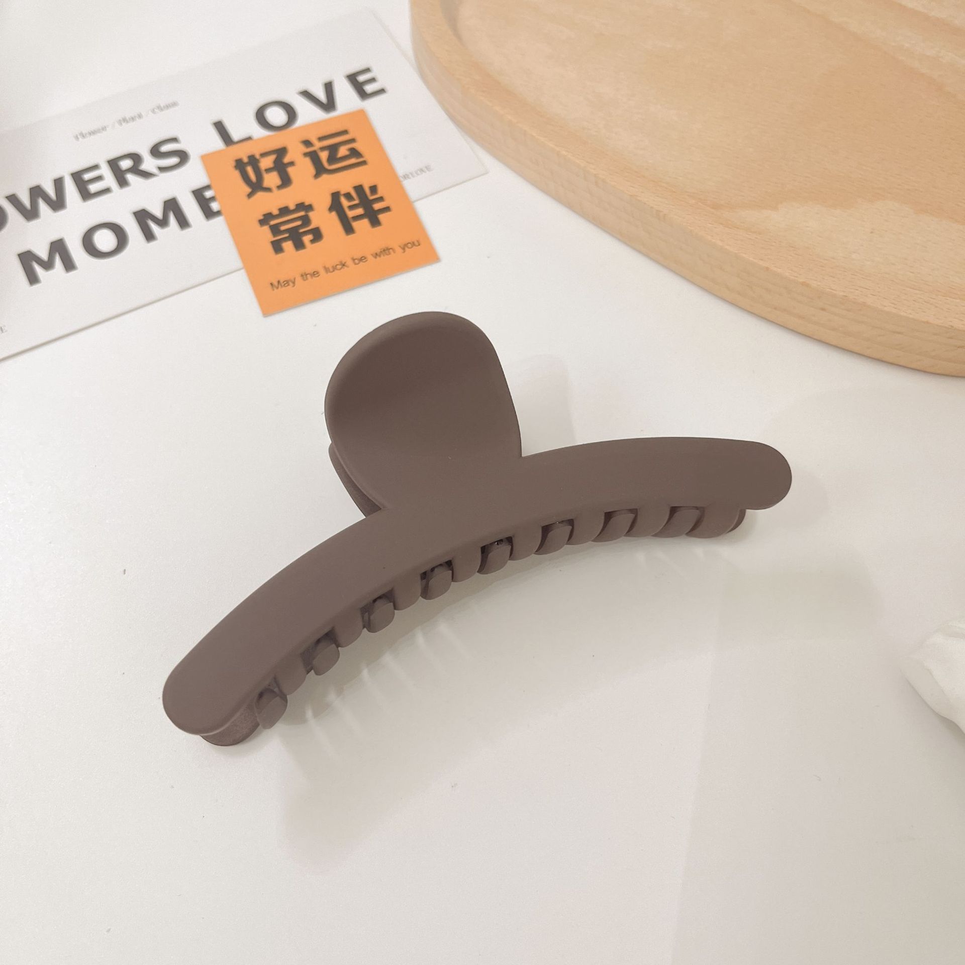 Accesorios para el cabello coreanos Clip de sensación premium de verano Clip de tiburón en la parte posterior de la cabeza