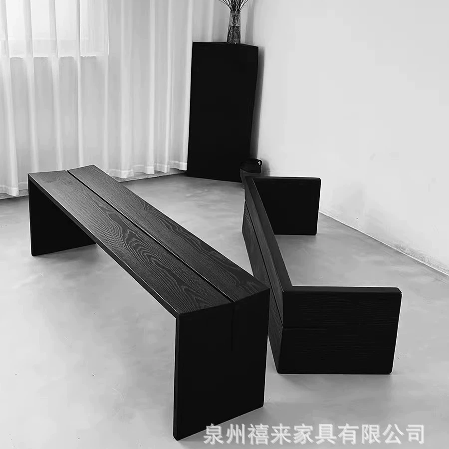 Скамейка из белого воска