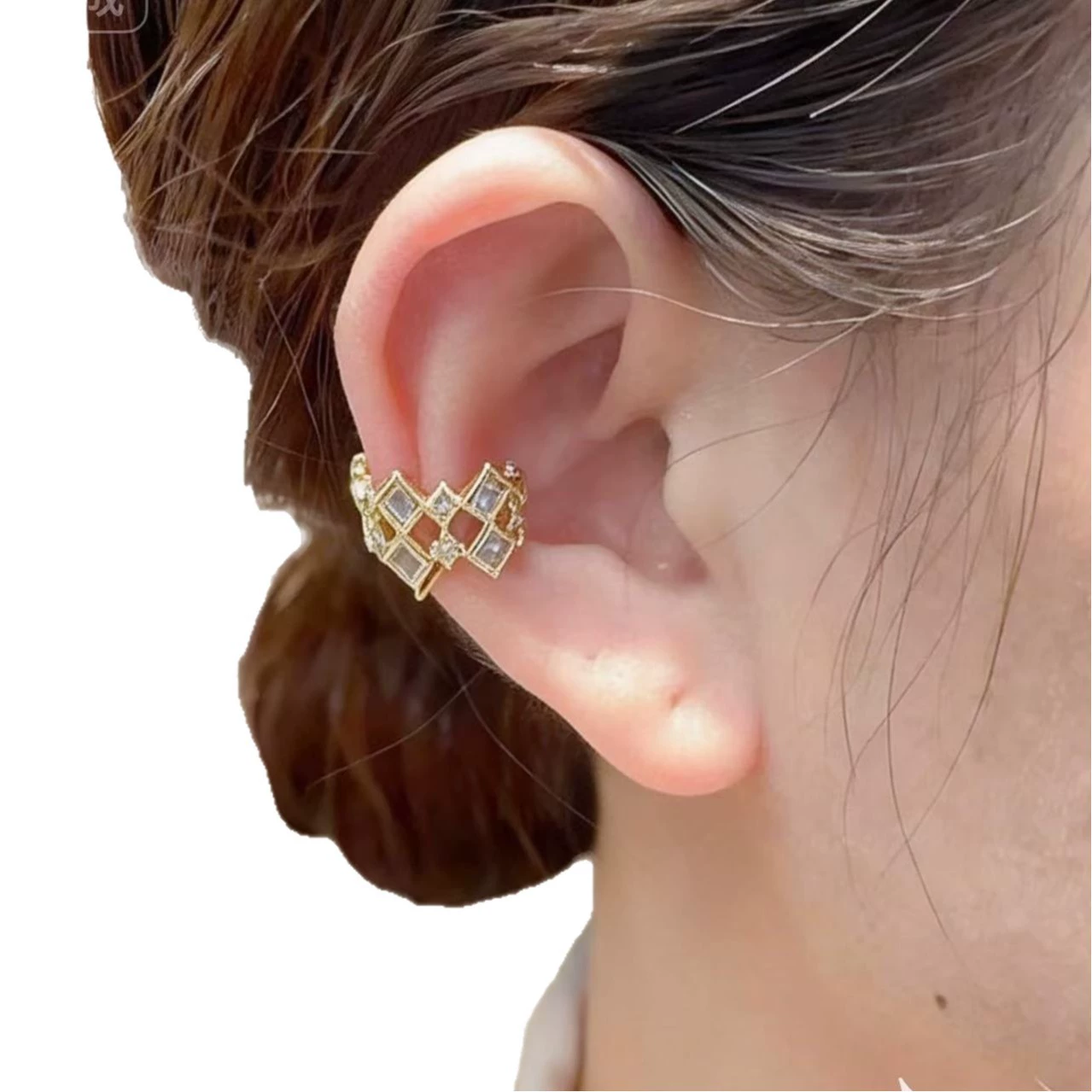 Woven retro fashionable universal ear clips