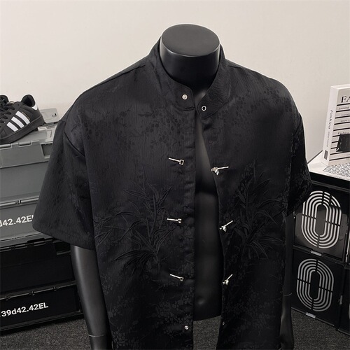National trend new Chinese jacquard stand-neck short-sleeve shirt for men's summer retro dark pattern texture buckle tunic suit