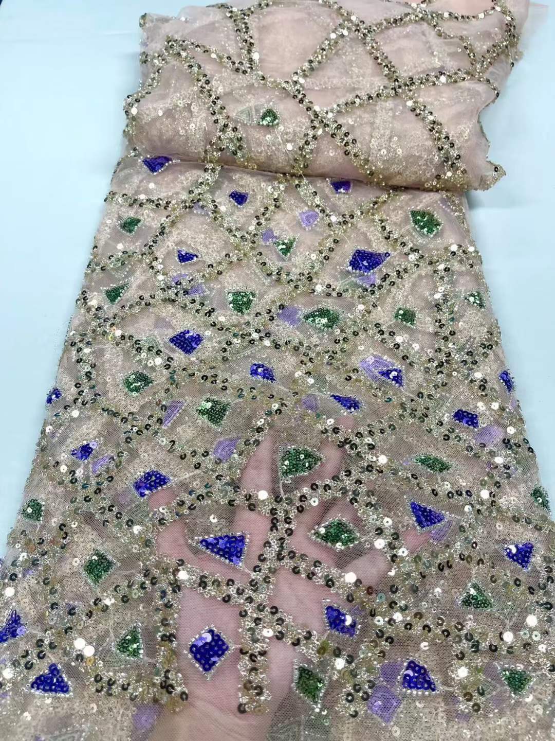 Tela de bordado de alta resistencia bordado lentejuelas cuentas hechas a mano malla bordado tela de alta gama vestido de novia tela JX2821 image 4