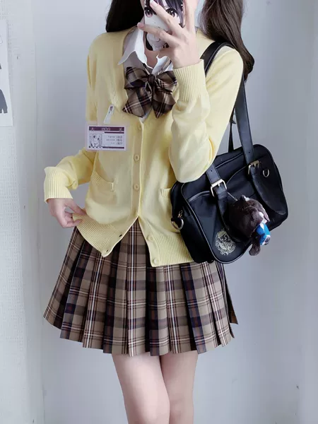 Small brown + bow tie