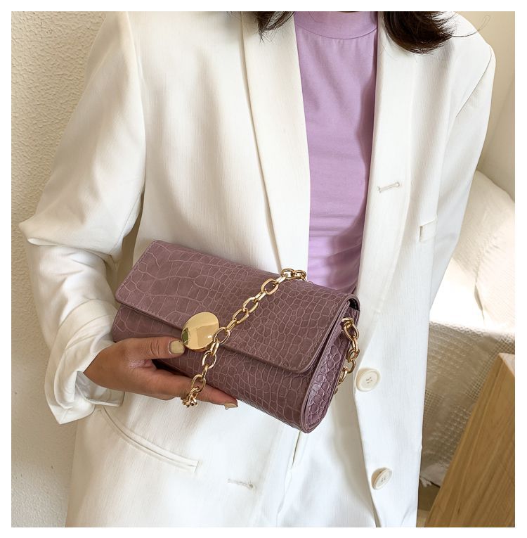 Women's Medium Pu Leather Solid Color Crocodile Elegant Vintage Style Square Flip Cover Baguette Bag display picture 1