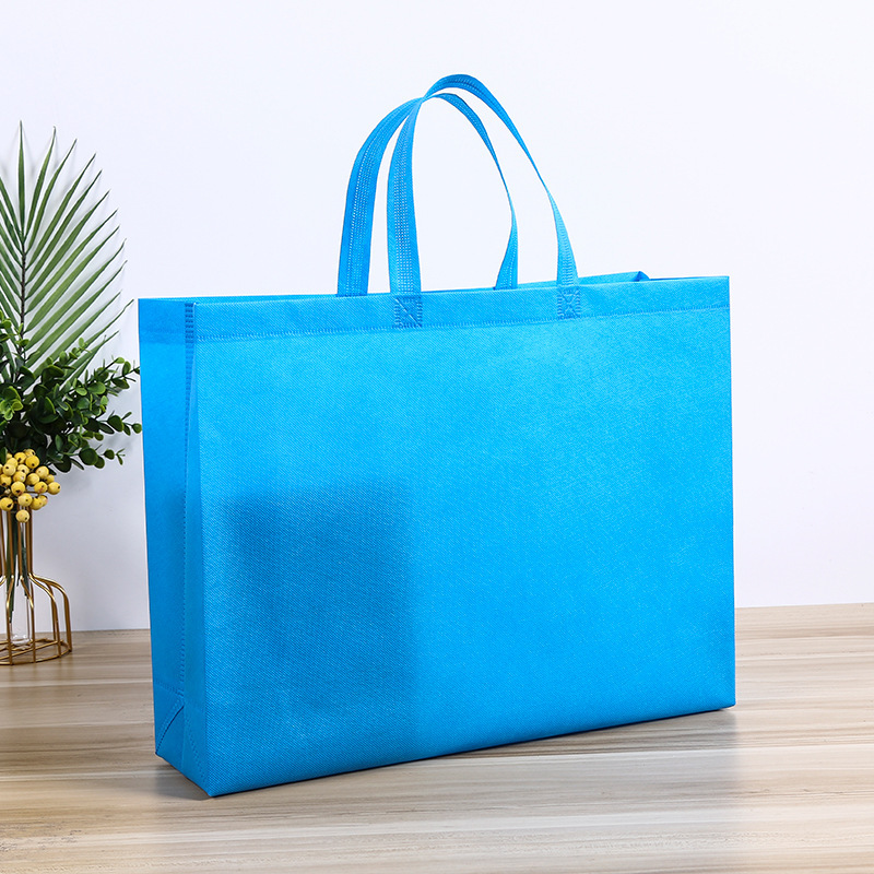 スポット不織布バッグ、高級衣料品ロゴショッピングバッグ、広告衣料品店、ポータブルギフトバッグのカスタマイズ|undefined