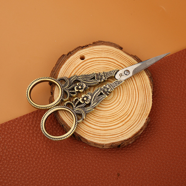 Elite retro scissors