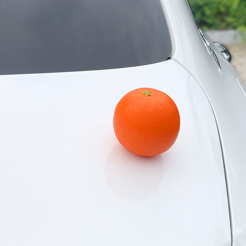 Simulación de frutas automóviles accesorios de cola accesorios interiores baúl techo de carrocería colgante muñeca decoración