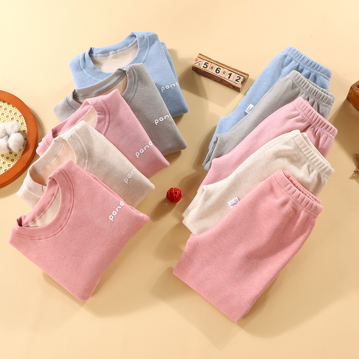 Traje cálido para niños forrado de lana engrosada polar olímpico otoño e invierno Bebé otoño ropa pantalones largos pijamas para niños ropa para el hogar