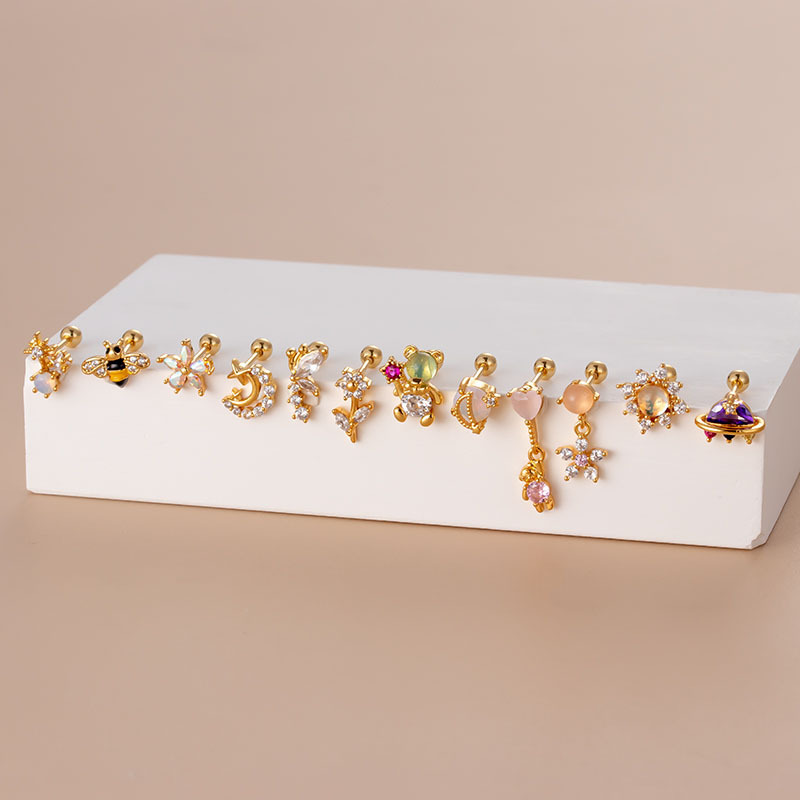 Fashion Style Copper Rhinestones Ear Cartilage Rings & Studs Heart Shape Flower Waterproof Non Tarnish Surgical Steel Women'S
