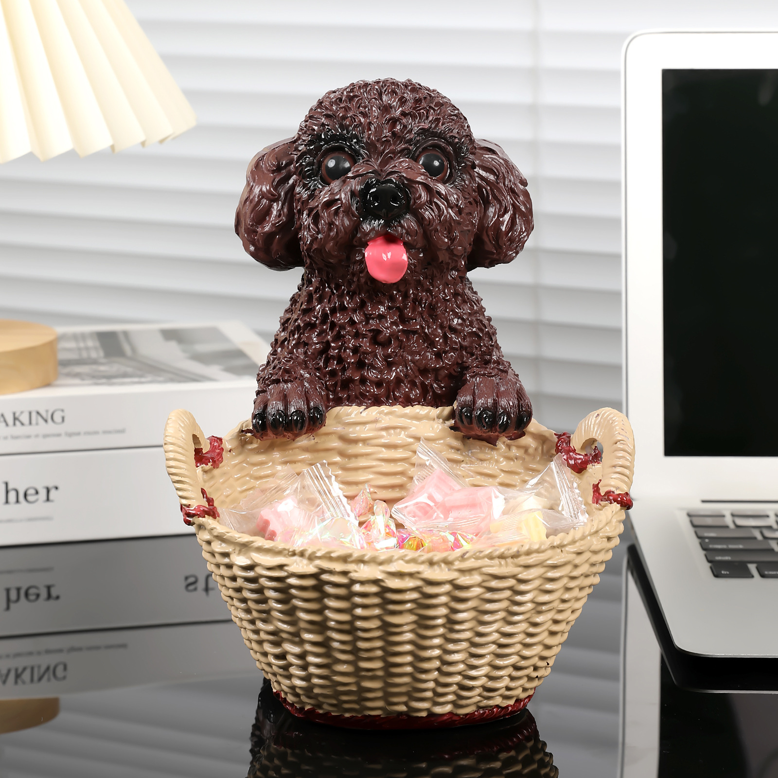 Adorno de resina encantadora canasta de almacenamiento adorno comercio exterior transfronterizo hogar VIP decoración de toro