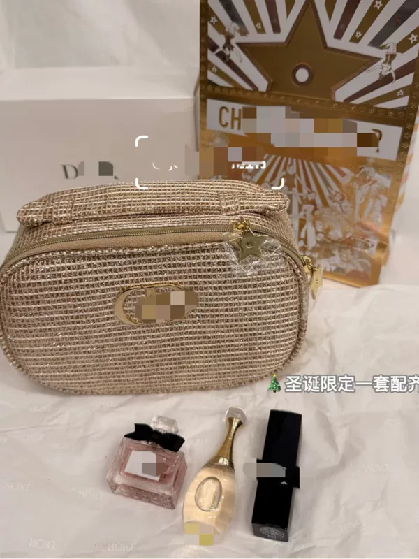 Organizer bag, gift box, moisturizing set, light luxury style, 3 piece set