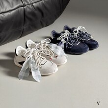 �W��վŮЬ26�����r��ײɫܛţ�SƤƴ���Ӳ��A�^���e����Ь��ӖЬ