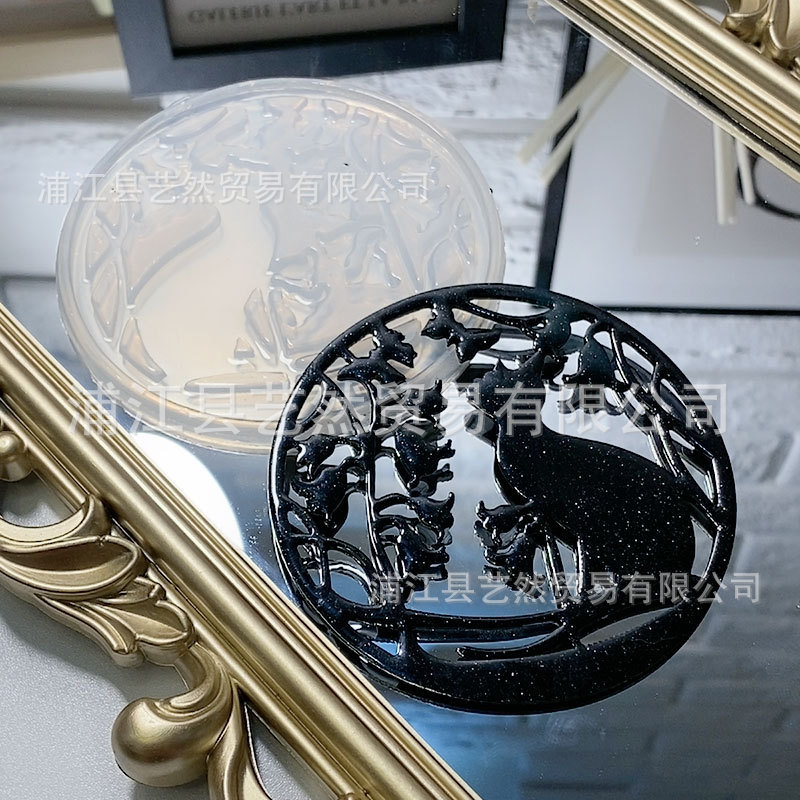 Colgante redondo hueco collar decorativo suéter cadena colgante accesorios espejo epoxi molde Mesa Decoración Accesorios molde