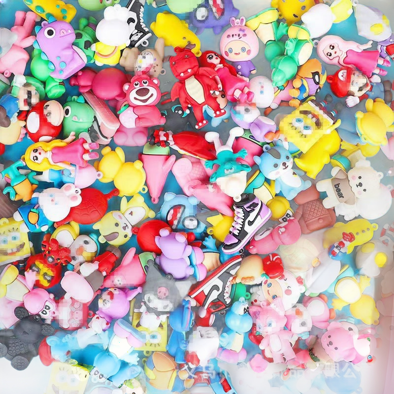 Cartoon Keychain Doll Pendant Wholesale Mixed PVC Doll Children's Archaeological Doll Night Market to Push Small Commodities