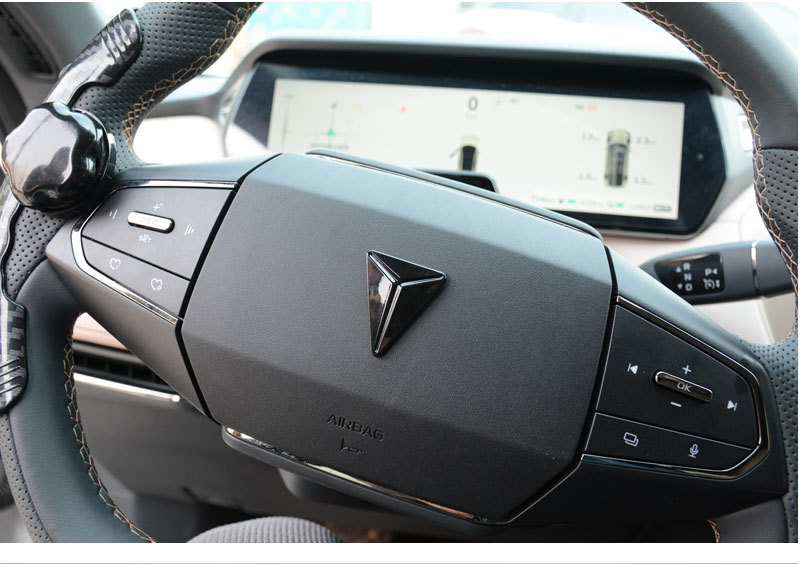 Suitable for Changan dark blue SL03 car logo modification sticker L07 front and rear black label steering wheel logo appearance decoration accessories