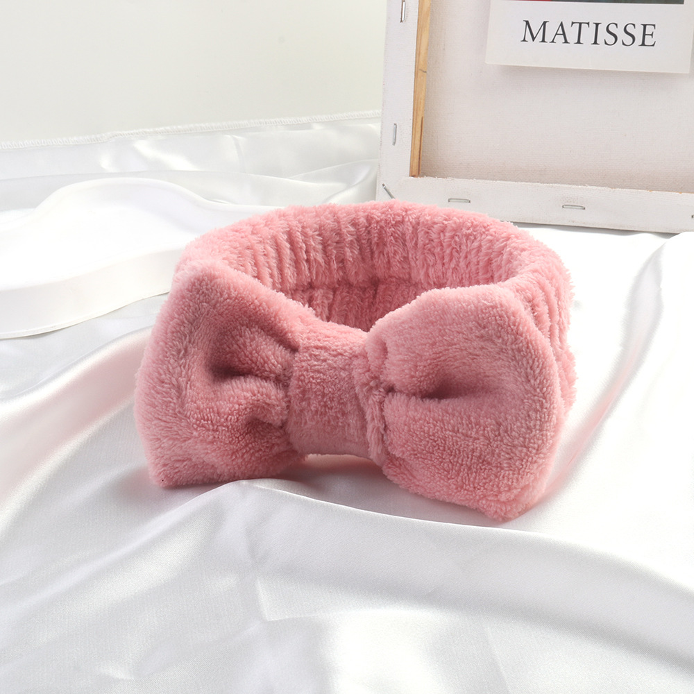 Diadema de Mariposa para Lavarse la Cara Poetry Garden, Diadema de Franela para Lavarse la Cara, Diadema Sin Presión, Accesorio para el Cabello de Felpa Personalizable.