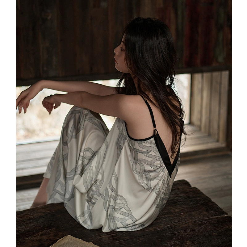 Striped Black and White Color-Blocking Dress for Women, Summer Pure Desire Style, 2025 New Sexy Camisole Nightgown, V-Neck Loungewear