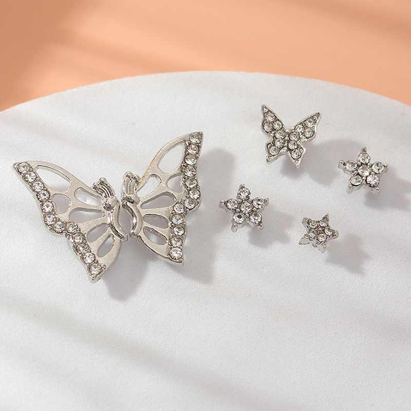 Mode Einfache Diamantbesetzte Schmetterlingssternohrringe Gesetzt display picture 5