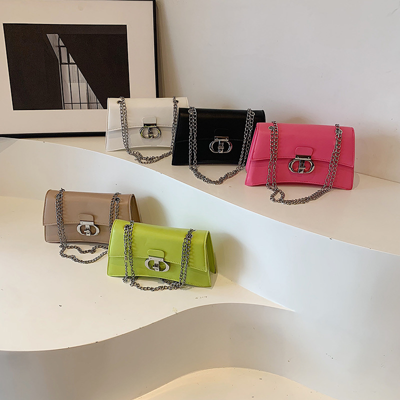 Bolso debajo de la axila para mujeres 2024 verano nuevo estilo de moda versátil bolso cuadrado pequeño nicho coreano de alta calidad bolso de moda