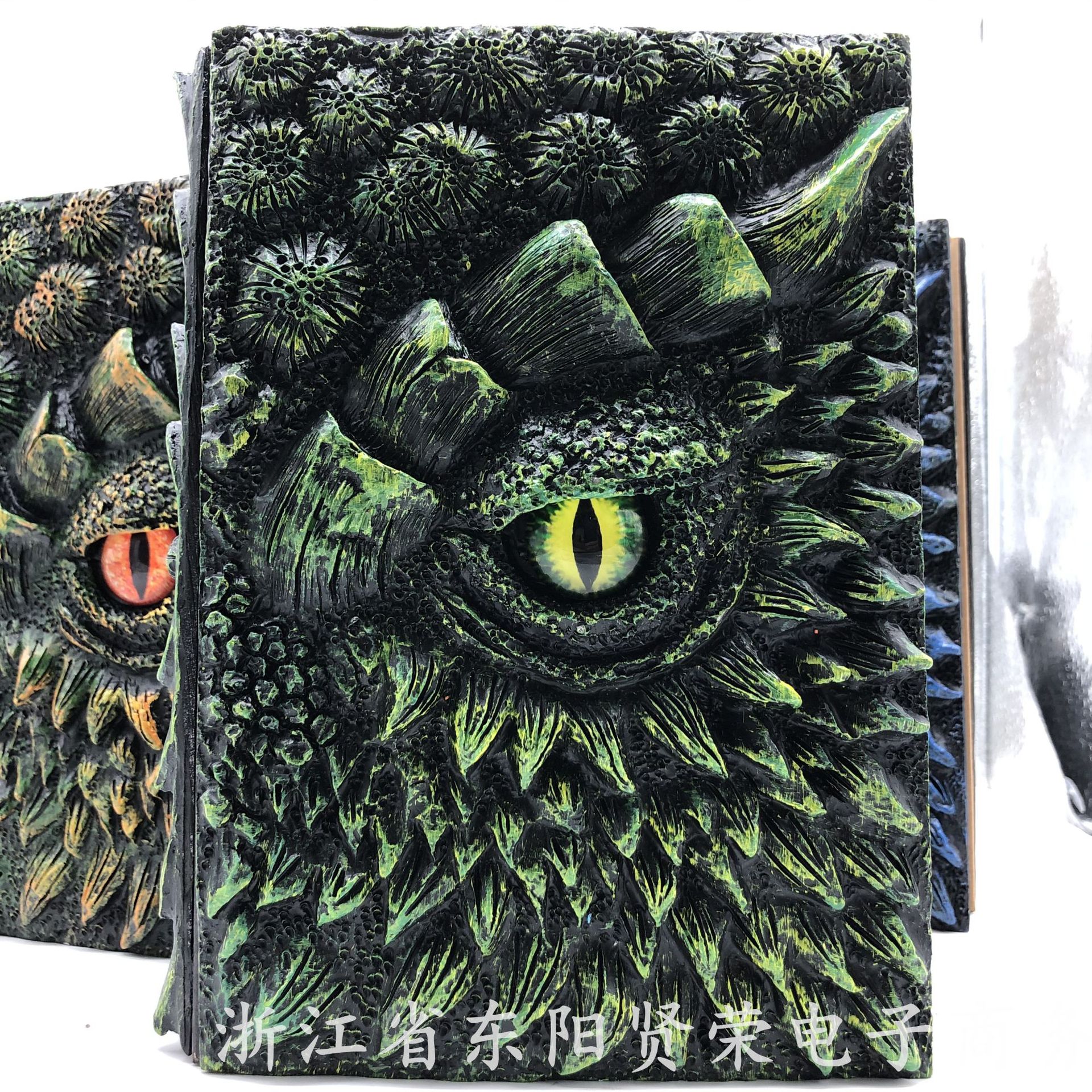 Estación independiente Nuevo Libro Del Dragón artesanía de resina Deluxe Libro de Dragón Animado Notebook