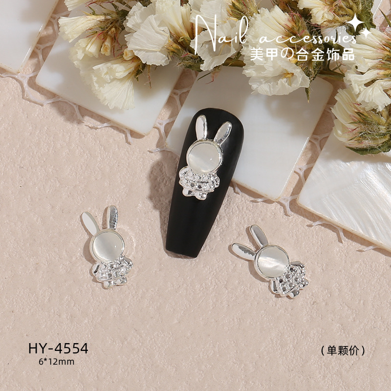 Transfronterizo nueva manicura mariposa plata metal aleación plana estilo japonés Internet celebridad rhinestone DIY accesorios joyería al por mayor