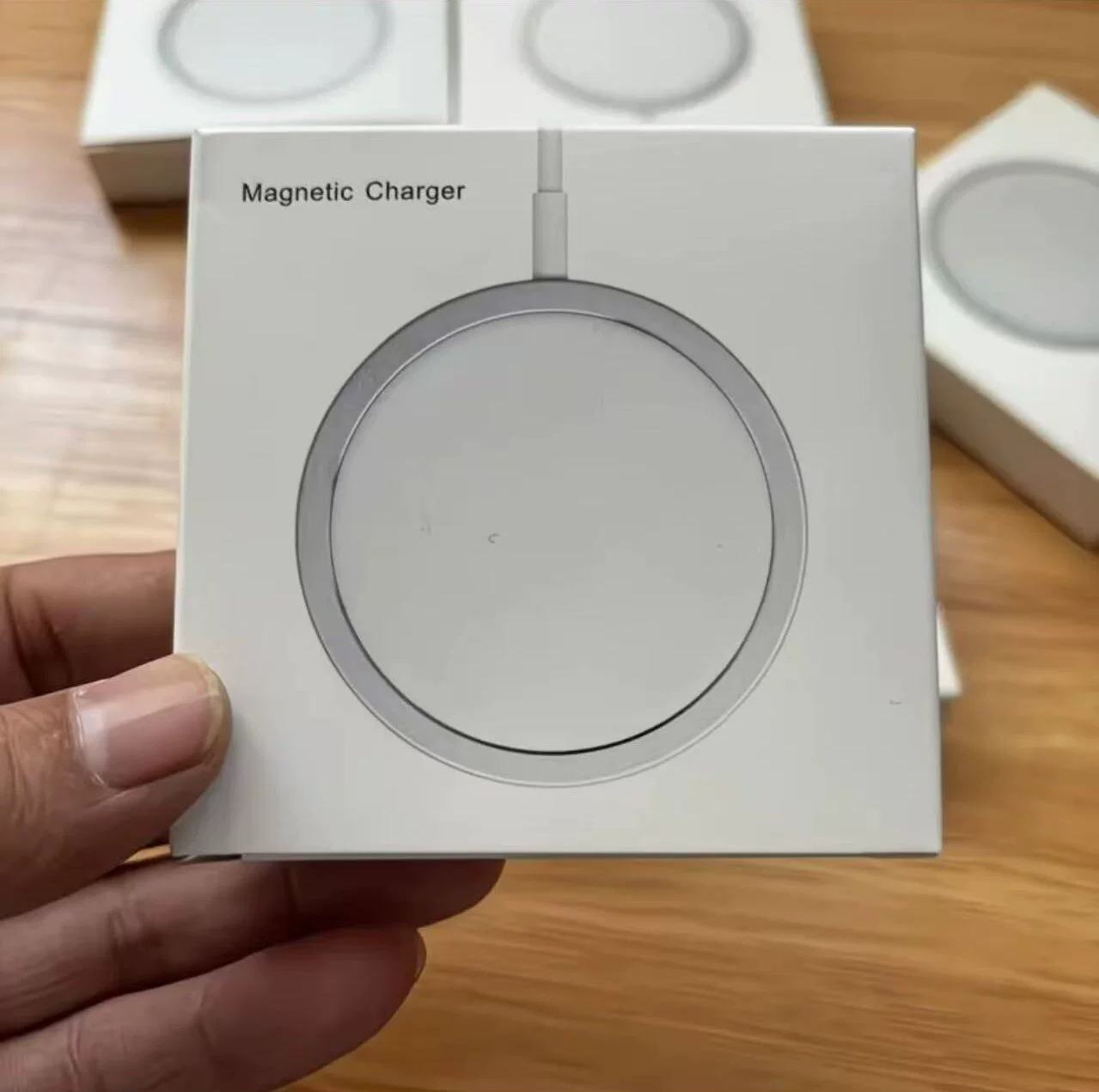 Новый Magnetic MagSafe беспроводная зарядка, подходящая для Apple iPhone12, поп-ап окно зарядка 15W