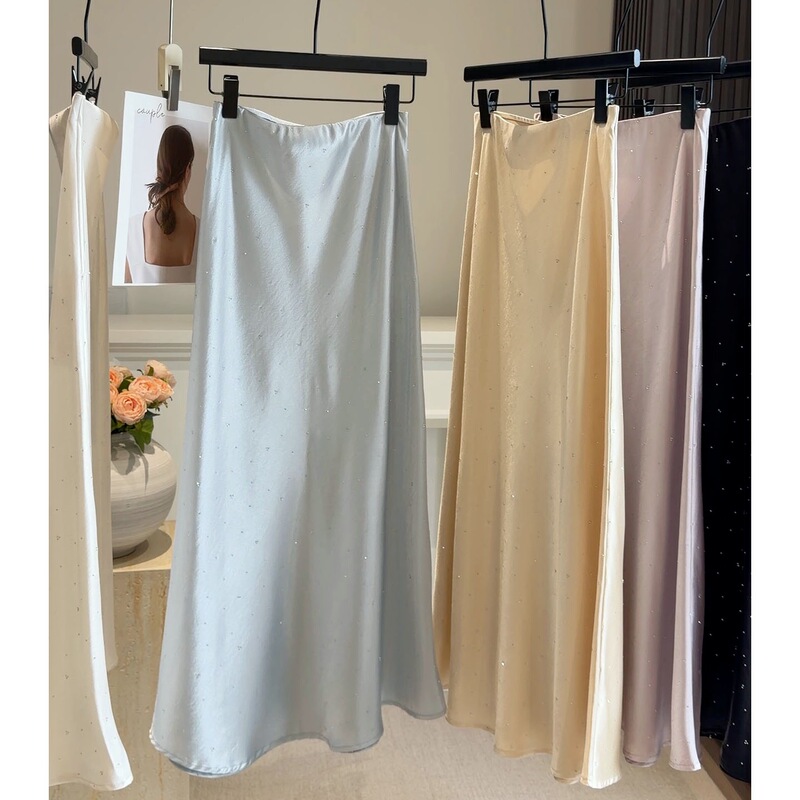 High-Waisted Acetate Satin Fishtail Skirt for Tall Women, Spring New Style, Elegant and Slimming, Bodycon Long Skirt