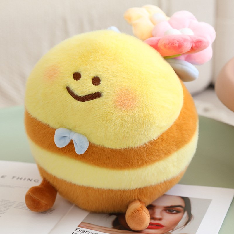 Bear flower bee colgante muñeca juguete de peluche muñeca abeja pequeña bolsa colgante muñeca máquina encantadora