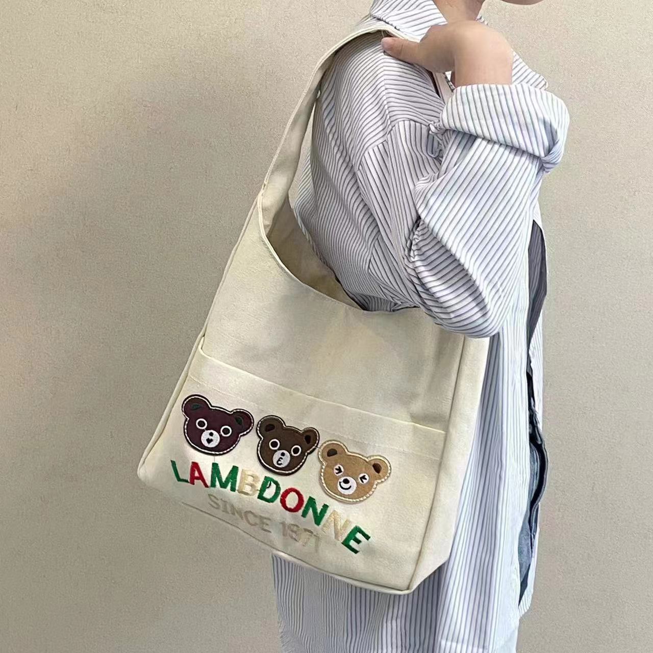 Travel canvas bag for women, single shoulder, 2023 new large-capacity student schoolbag, ins art Academy style cloth bag undefined