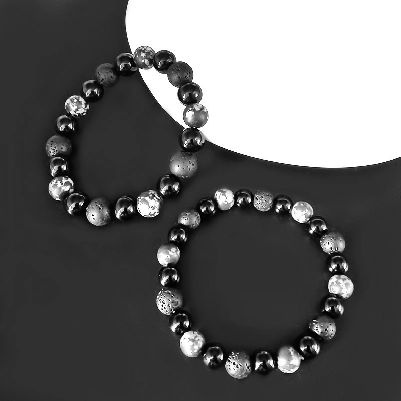 Bracciale uomo in pietra vulcanica naturale e perle snowflake_voghion.com