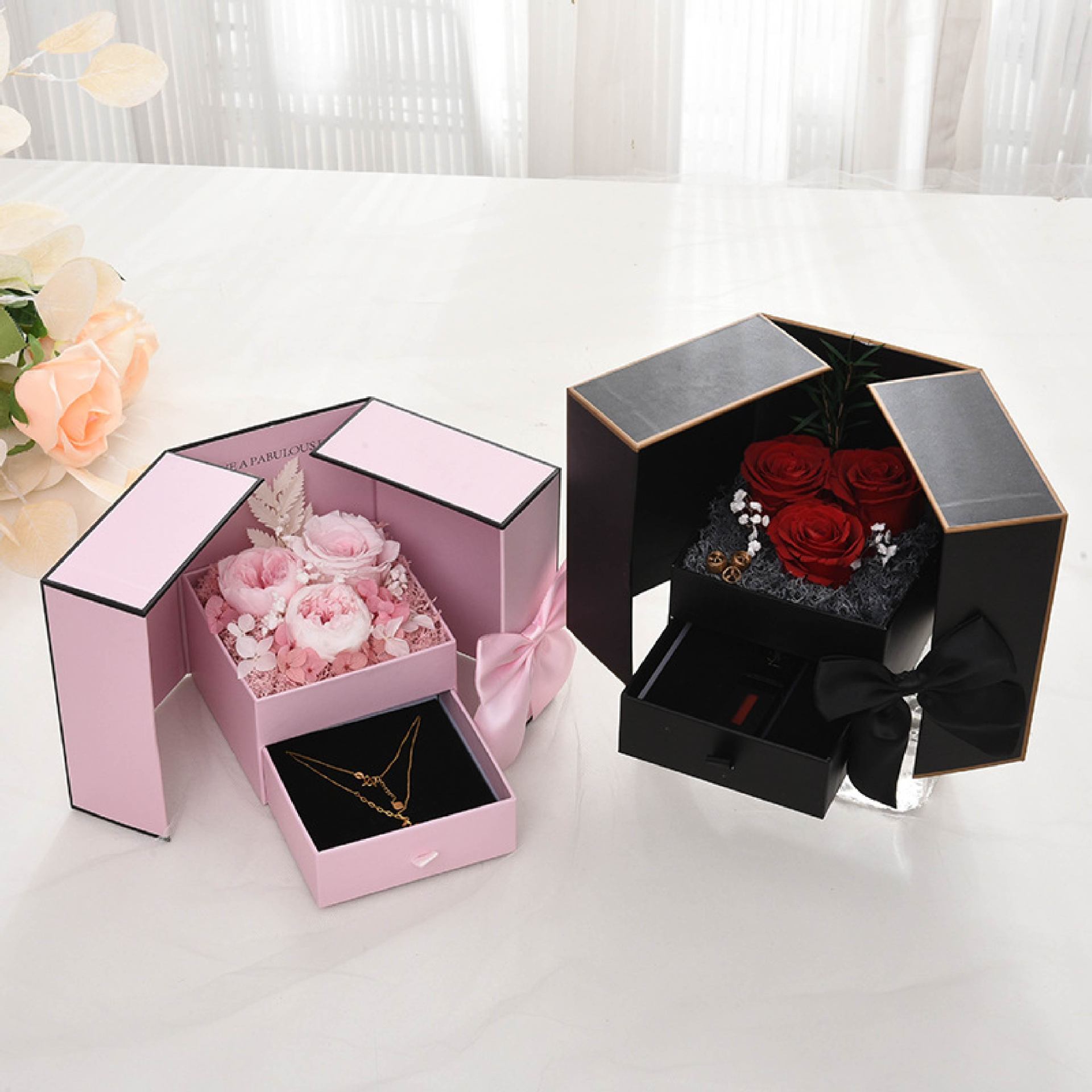 Día de San Valentín Inmortal Rose Joyas Caja de regalo Creativa de doble puerta Saponina Flor Lápiz labial Collar Caja de embalaje de regalo