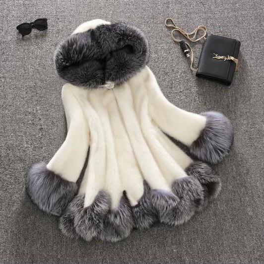 Foreign Trade Cross-Border Autumn and Winter Fur Coat for Women, Mid-Length Faux Mink Fur with Fox Fur Collar, Artificial Fur Women's Coat Foreign Trade Cross-Border Autumn and Winter Fur Coat for Women, Mid-Length Faux Mink Fur with Fox Fur Collar, Artificial Fur Women's Coat