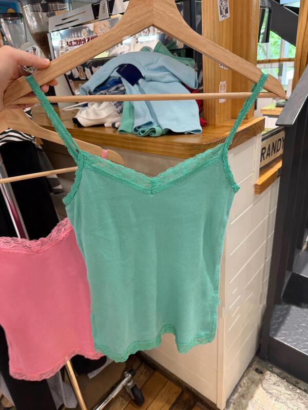 BM style new lace camisole for women in mint green, slim fit, flattering, sexy, suitable for both inner and outer wear BM style new lace camisole for women in mint green, slim fit, flattering, sexy, suitable for both inner and outer wear