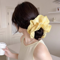 優しいレースのしわの泡の糸の大腸の髪の輪のひもの女性の超仙の高級感は馬尾の髪のひもの皮の筋の頭の花を縛ります。