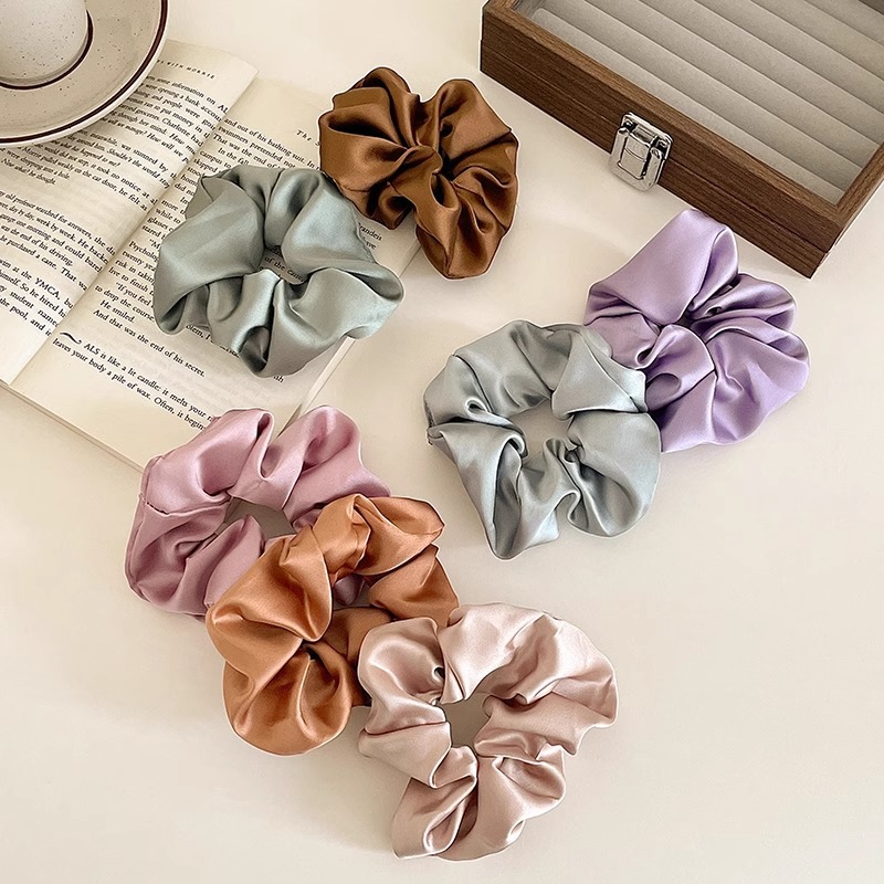 Anillo de pelo de cerdo coreano de seda satén de color sólido de alta calidad de la cabeza de la cuerda de cabello de flores de estilo francés de cola de caballo correa de cabello para mujeres