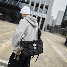 �W�t�]����L���b�C��б�淫�����к��s���e�W���������μ����