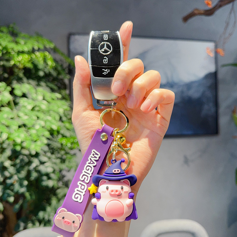 Llavero de Cerdo Mágico, Muñeco de Cerdo de PVC de Dibujos Animados, Colgante para Bolso, Anillo para Llaves de Coche, Regalo con Diseño Creativo