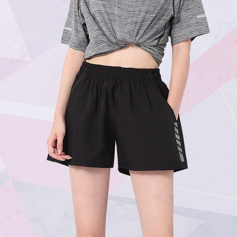 Pantalones cortos deportivos de verano femeninos sueltos rápidos secos yoga fitness set de hielo de tamaño grande ropa de correr delgada sala de pantalones