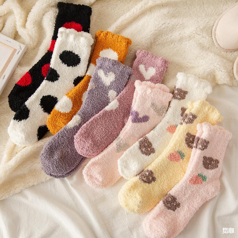 Winter Socks for Women, Mid-Calf Socks, Heart-Shaped, Japanese Style, Cute Home Coral Fleece Socks, Autumn and Winter Thickened Floor Socks