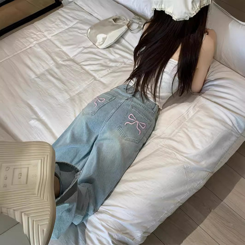 American-style designed embroidered women's jeans for petite figures, high-waisted, loose, flattering, and flowy wide-leg pants for women