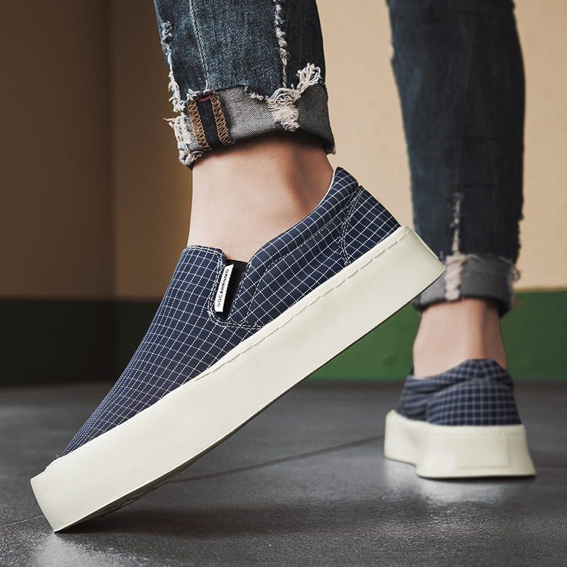 Zapatos de verano transfronterizos para hombres, zapatos de lona transpirables, zapatos de trabajo perezosos, zapatos casuales para hombres de moda al por mayor