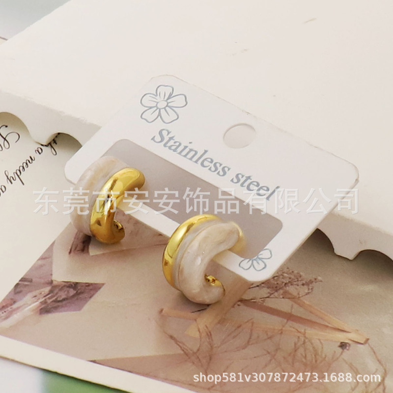 跨境轻奢高级感不锈钢方形白色滴釉爱心耳环女小巧精致时尚耳钉|undefined