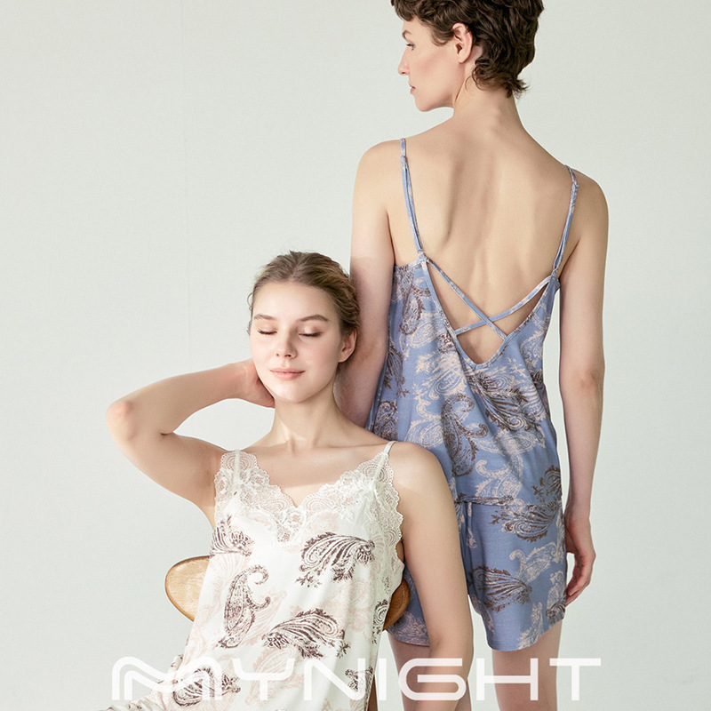 Minaikawa Thin Strap Sleeveless Camisole Shorts Loungewear Set with Lace Trim and Side Breast Support for Women