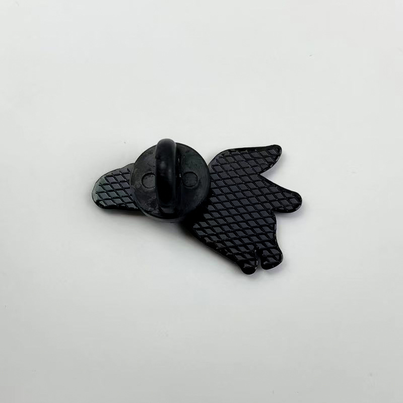 Broche de plátano pelado divertido transfronterizo estilo ins personalidad fruta aleación ropa cuello insignia accesorios de alfiler