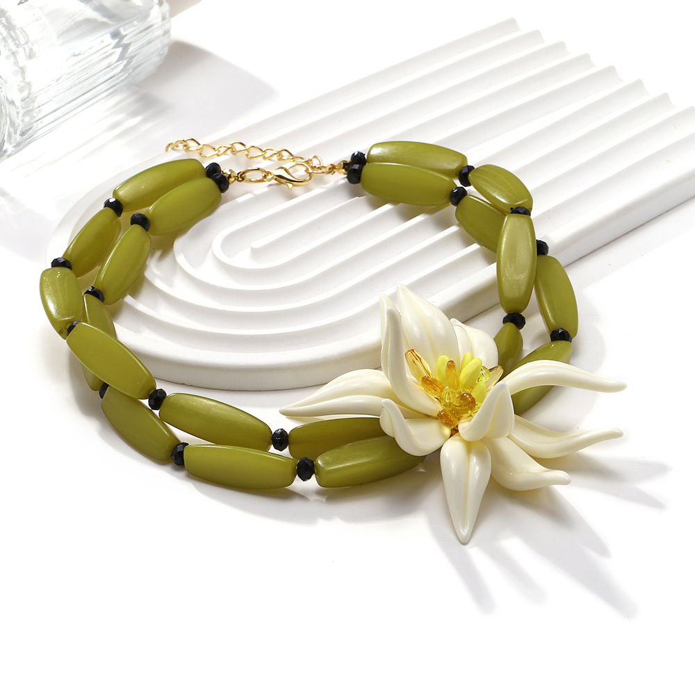 Beaded Statement Necklace With Handmade Resin 3d Floral Collarbone_voghion.com