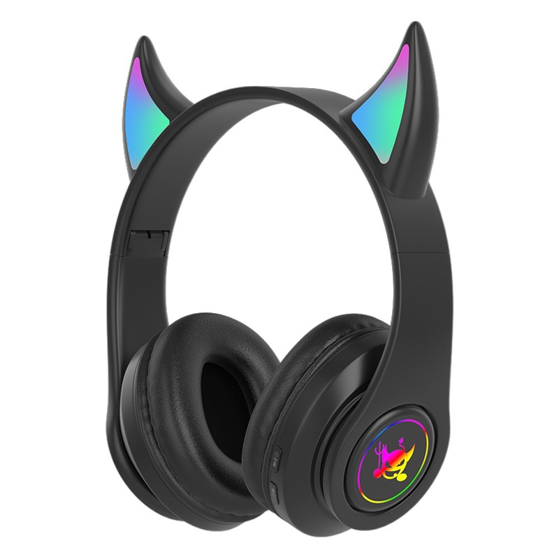 Venta caliente transfronteriza diablo cuerno LX-B39 luminoso auricular Bluetooth auricular inalámbrico subwoofer auriculares fábrica al por mayor