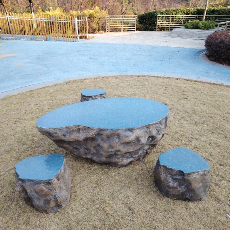 Mesa de piedra simulada escultura de piedra escultura de paisaje al aire libre gran hueco FRP paisaje de piedra decoración de jardín