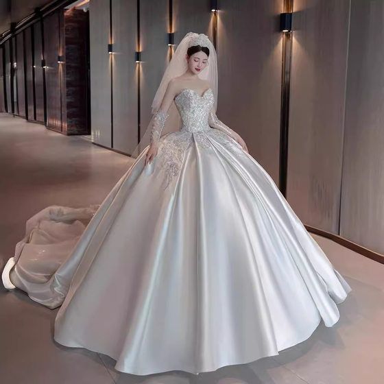 Satin wedding dress 2024 new bridal small main yarn French retro tube top high-grade white outdoor yarn